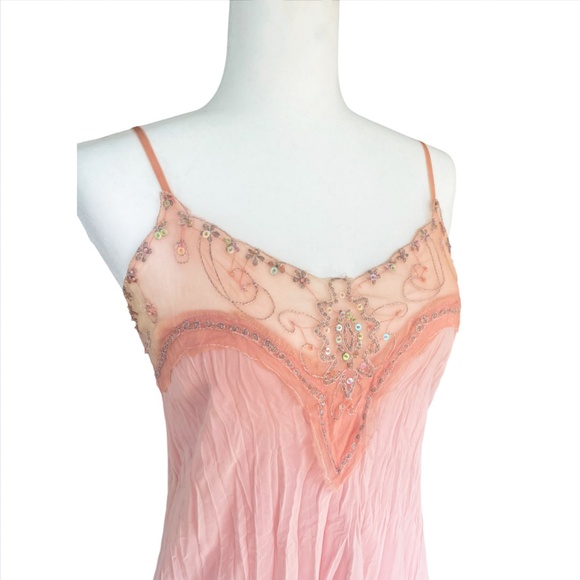Vintage Y2K Top with Delicate Sequin Embroidery - Picture 2 of 4